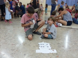 פעילות יצירה והצגה במועדון 1.8.2016(24 תמונות)